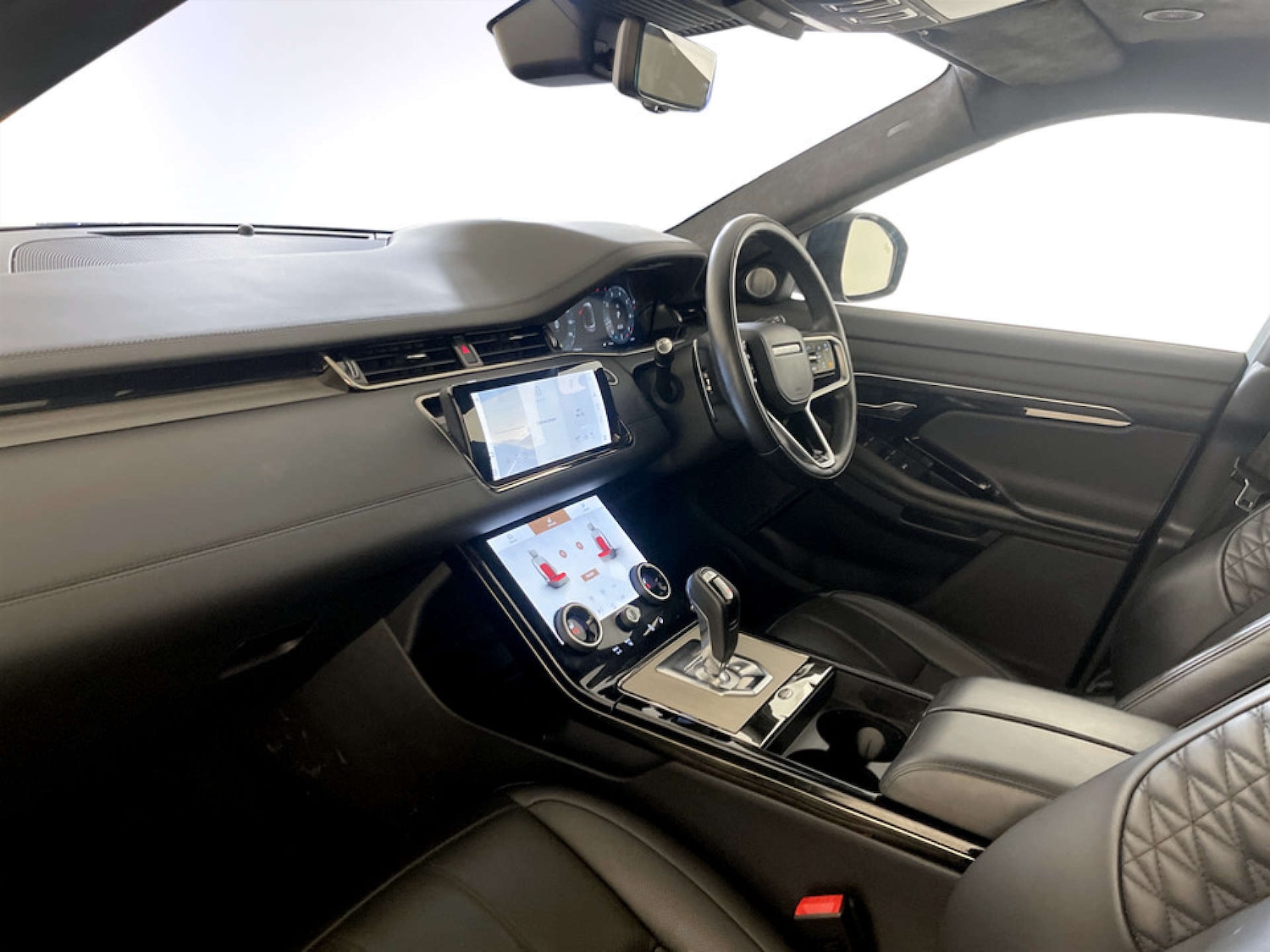 Used Land Rover Range Rover Evoque 2022 for sale - 77621898: Photo 12