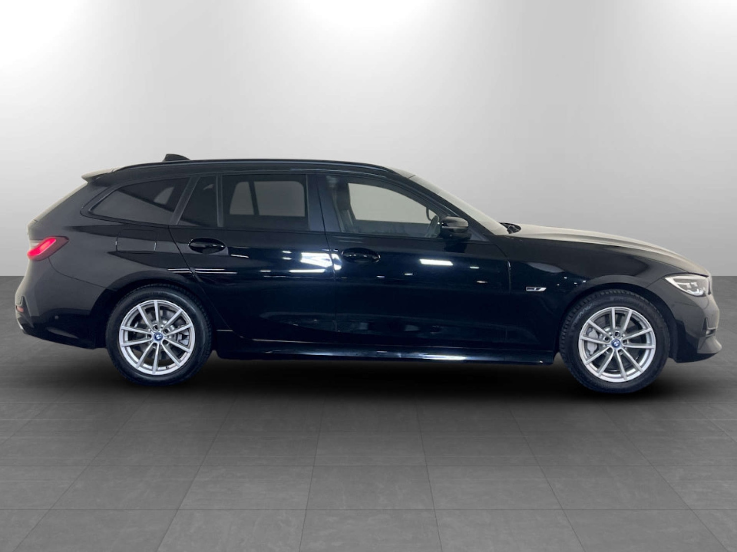 Used BMW 3 Series 2022 for sale - 77765795: Photo 11