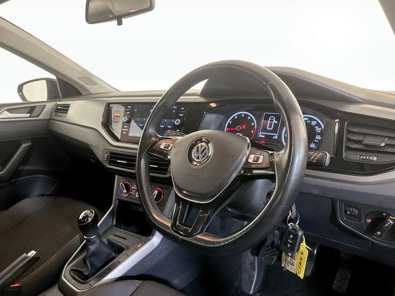Used Volkswagen Polo 2018 for sale - 76452751: Photo 15