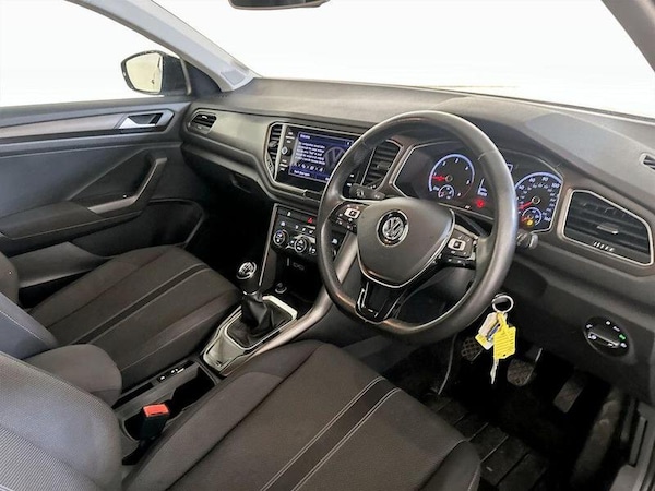 Used Volkswagen T-Roc 2018 for sale - 76241175: Photo 16