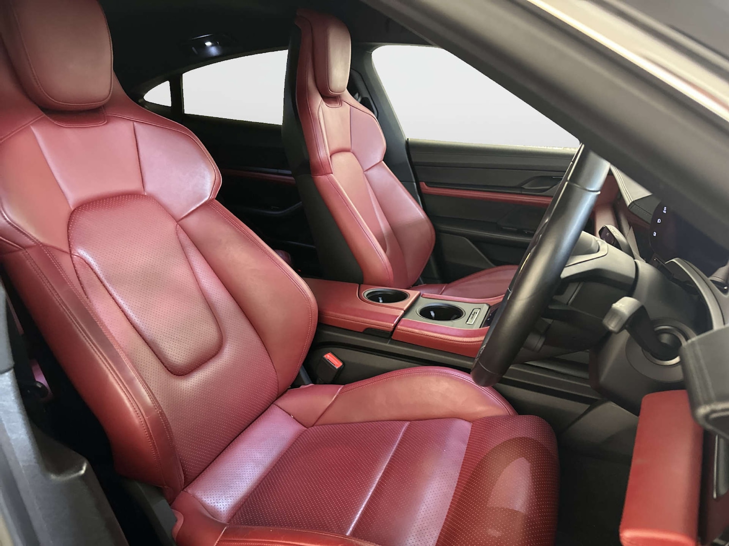 Used Porsche Taycan 2023 for sale - 78041810: Photo 13