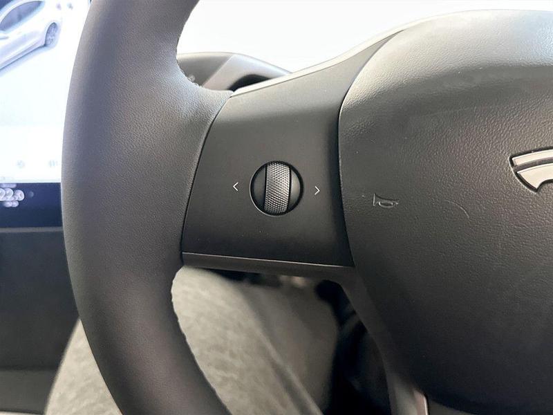 Used Tesla Model 3 2021 for sale - 76391370: Photo 17