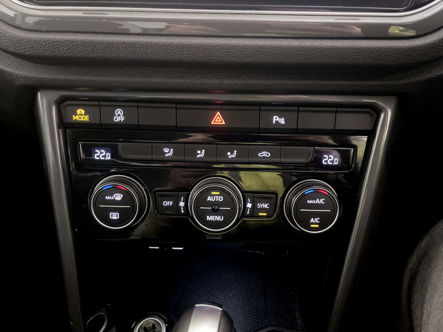 Used Volkswagen T-Roc 2022 for sale - 77185056: Photo 26