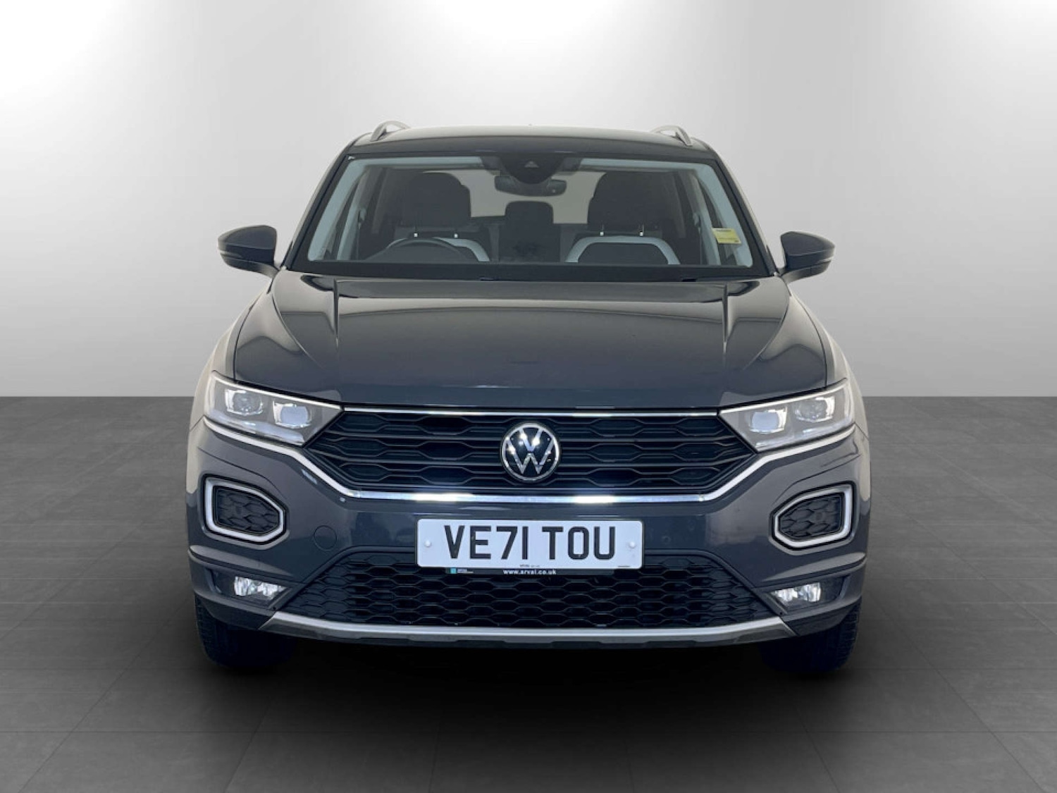 Used Volkswagen T-Roc 2022 for sale - 77185056: Photo 5