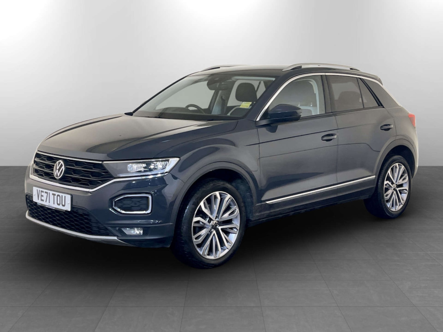 Used Volkswagen T-Roc 2022 for sale - 77185056: Photo 6