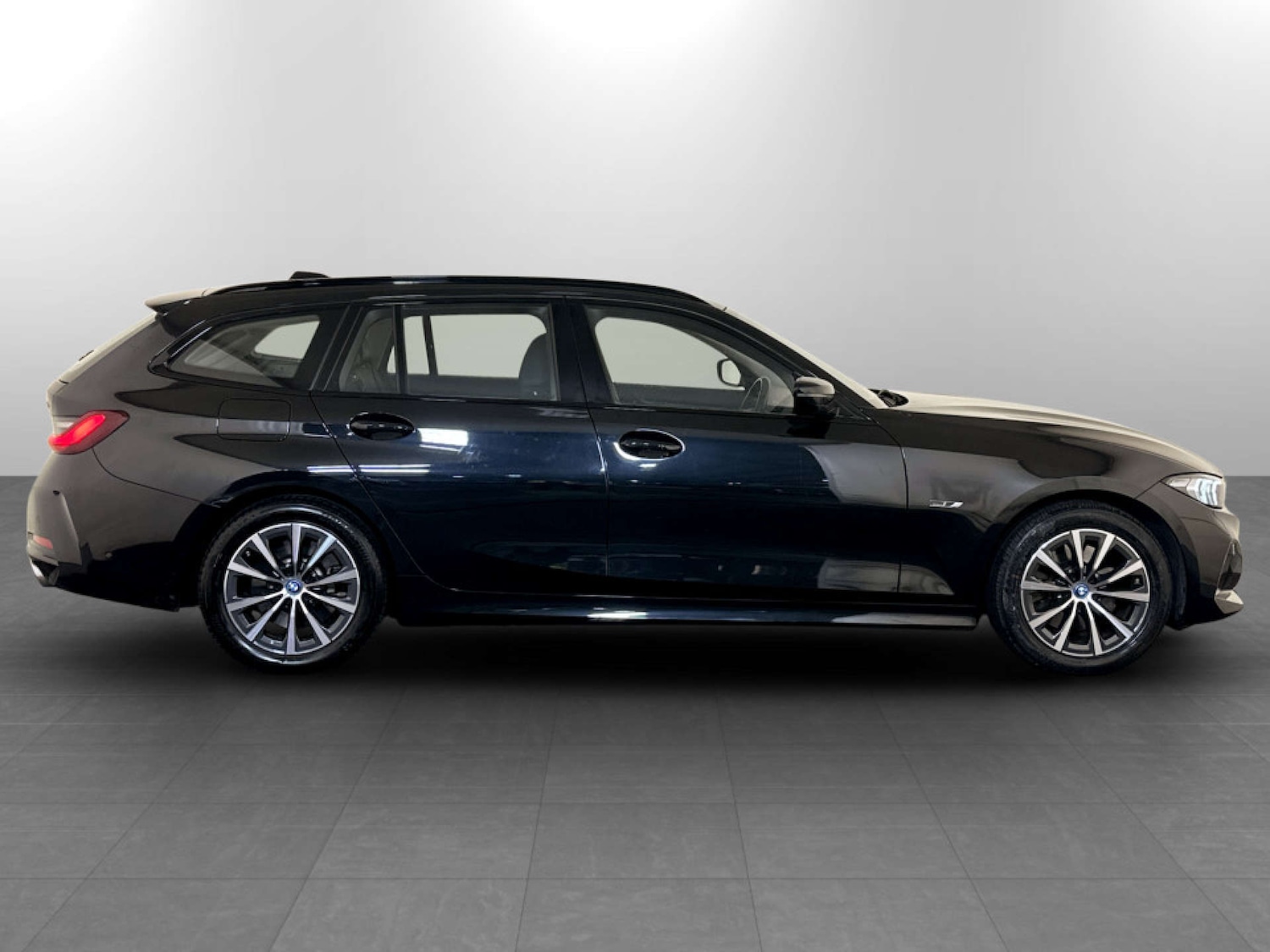 Used BMW 3 Series 2022 for sale - 77185006: Photo 11