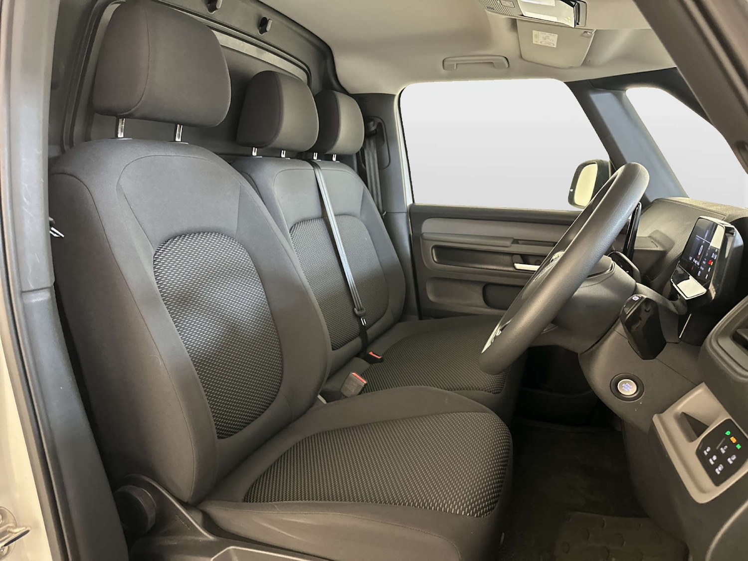 Used Volkswagen ID.Buzz 2024 for sale - 77954378: Photo 13