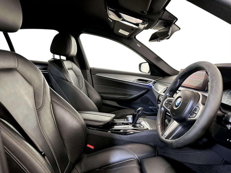 Used BMW 5 Series 2018 for sale - 77025852: Photo 13