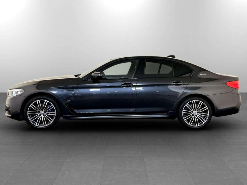 Used BMW 5 Series 2018 for sale - 77025852: Photo 7