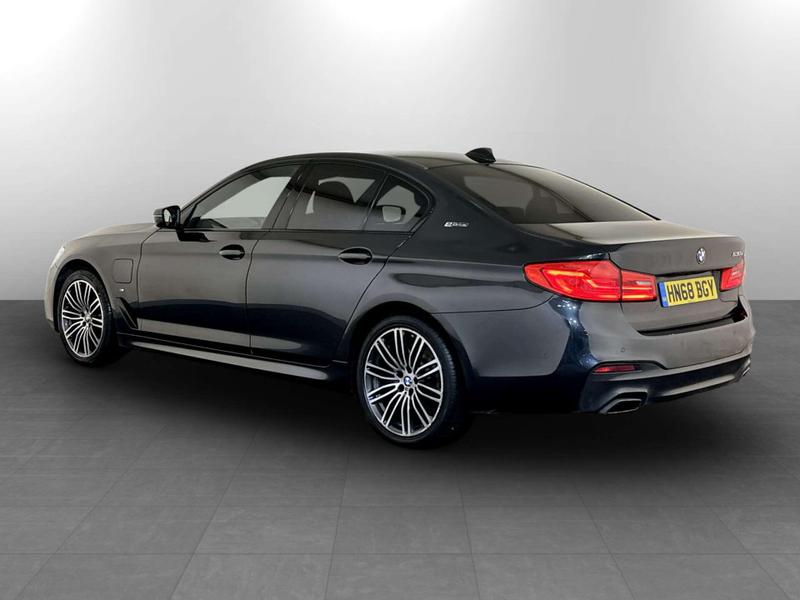 Used BMW 5 Series 2018 for sale - 77025852: Photo 8