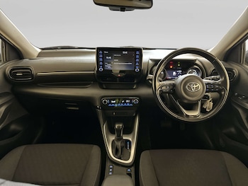 Used Toyota Yaris 2021 for sale - 78873359: Photo