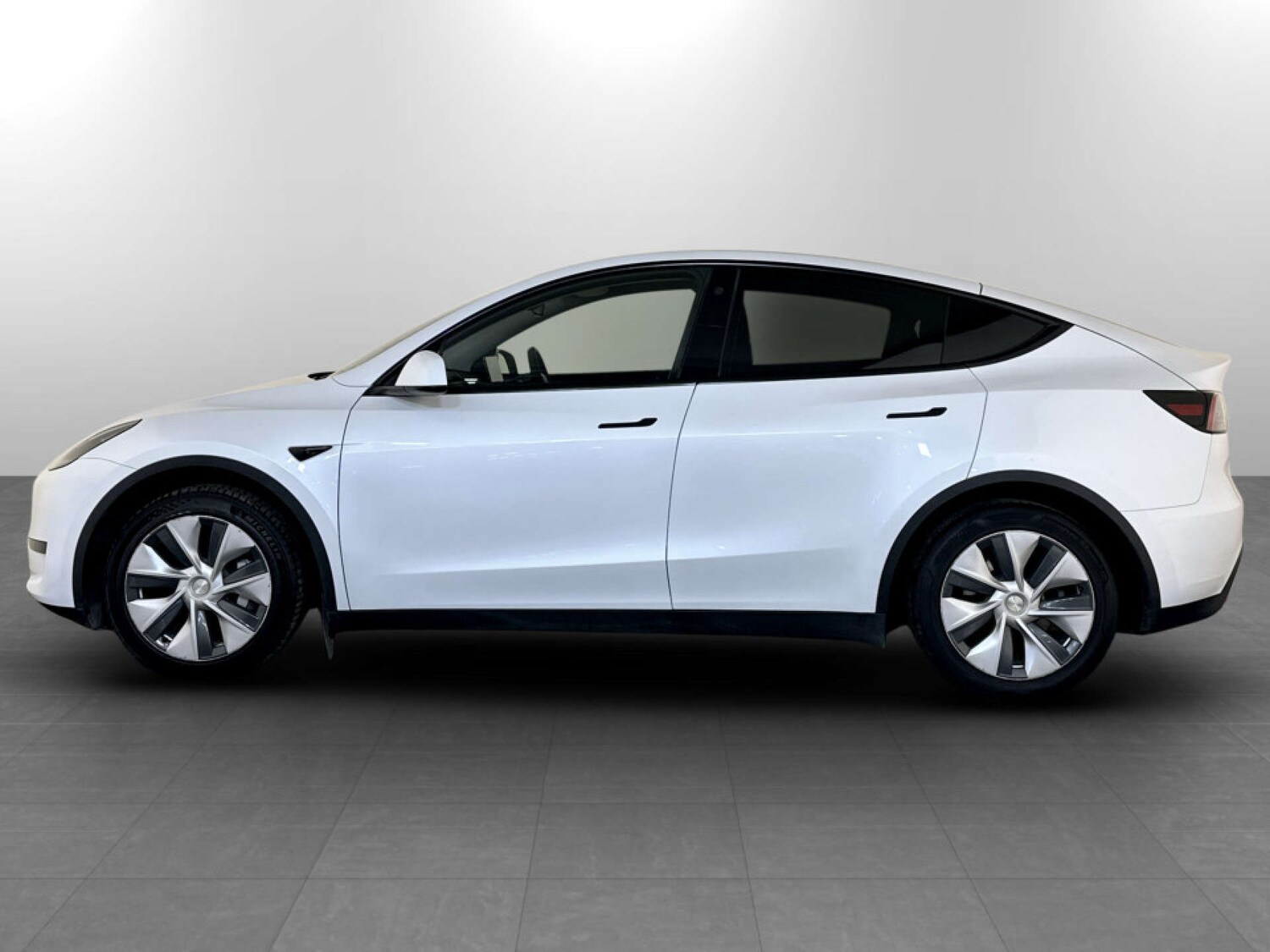 Used Tesla Model Y 2023 for sale - 77774495: Photo 7
