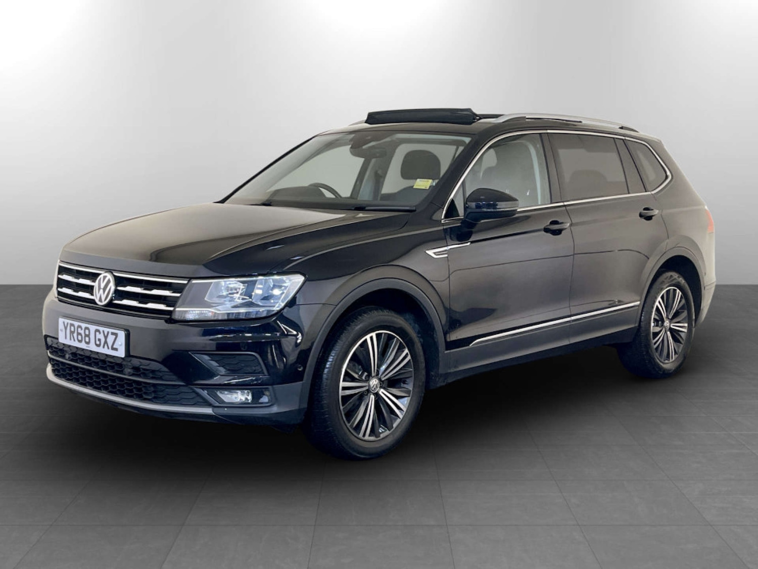 Used Volkswagen Tiguan Allspace 2018 for sale - 77187808: Photo 6