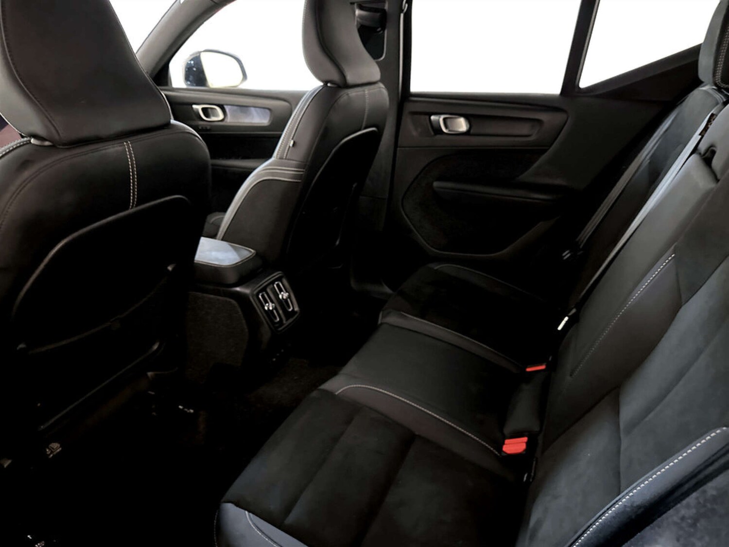 Used Volvo XC40 2022 for sale - 77469962: Photo 13