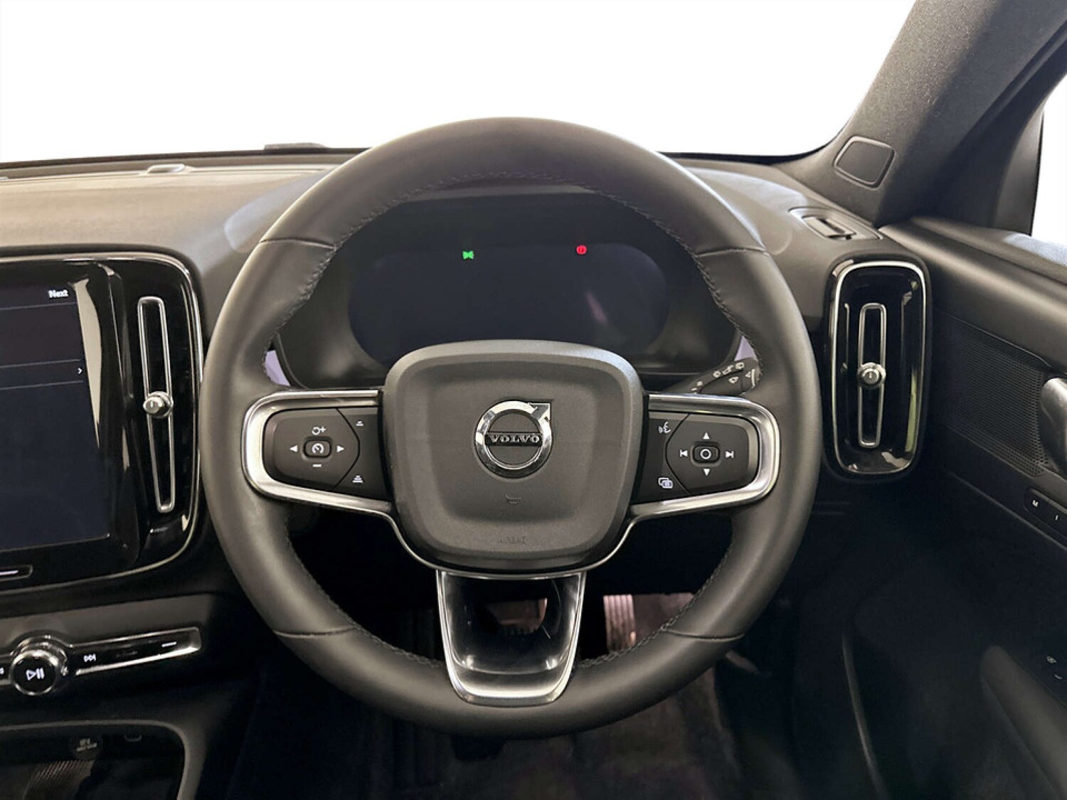 Used Volvo XC40 2022 for sale - 77469962: Photo 16