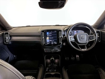 Used Volvo XC40 undefined for sale - 76825930: Photo