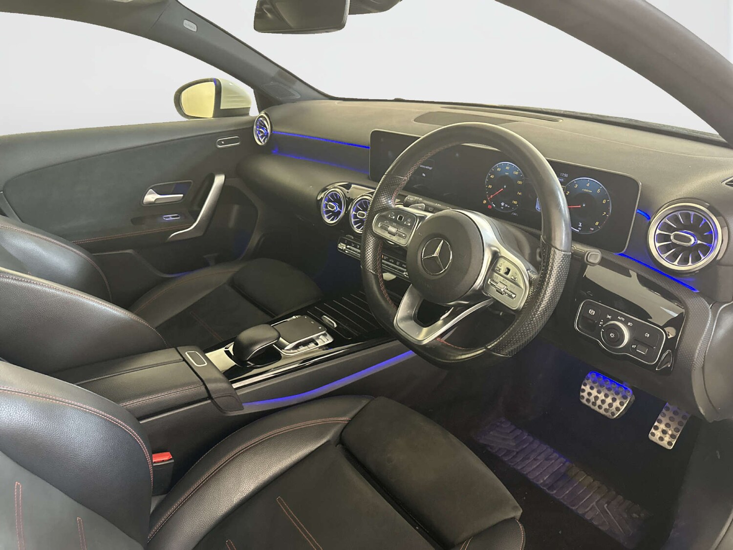 Used Mercedes-Benz A-Class 2019 for sale - 77953406: Photo 15