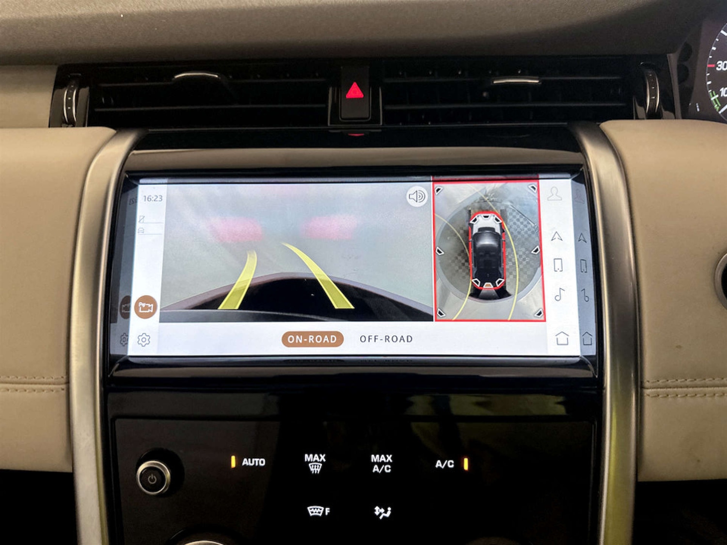 Used Land Rover Discovery Sport 2021 for sale - 77185263: Photo 20