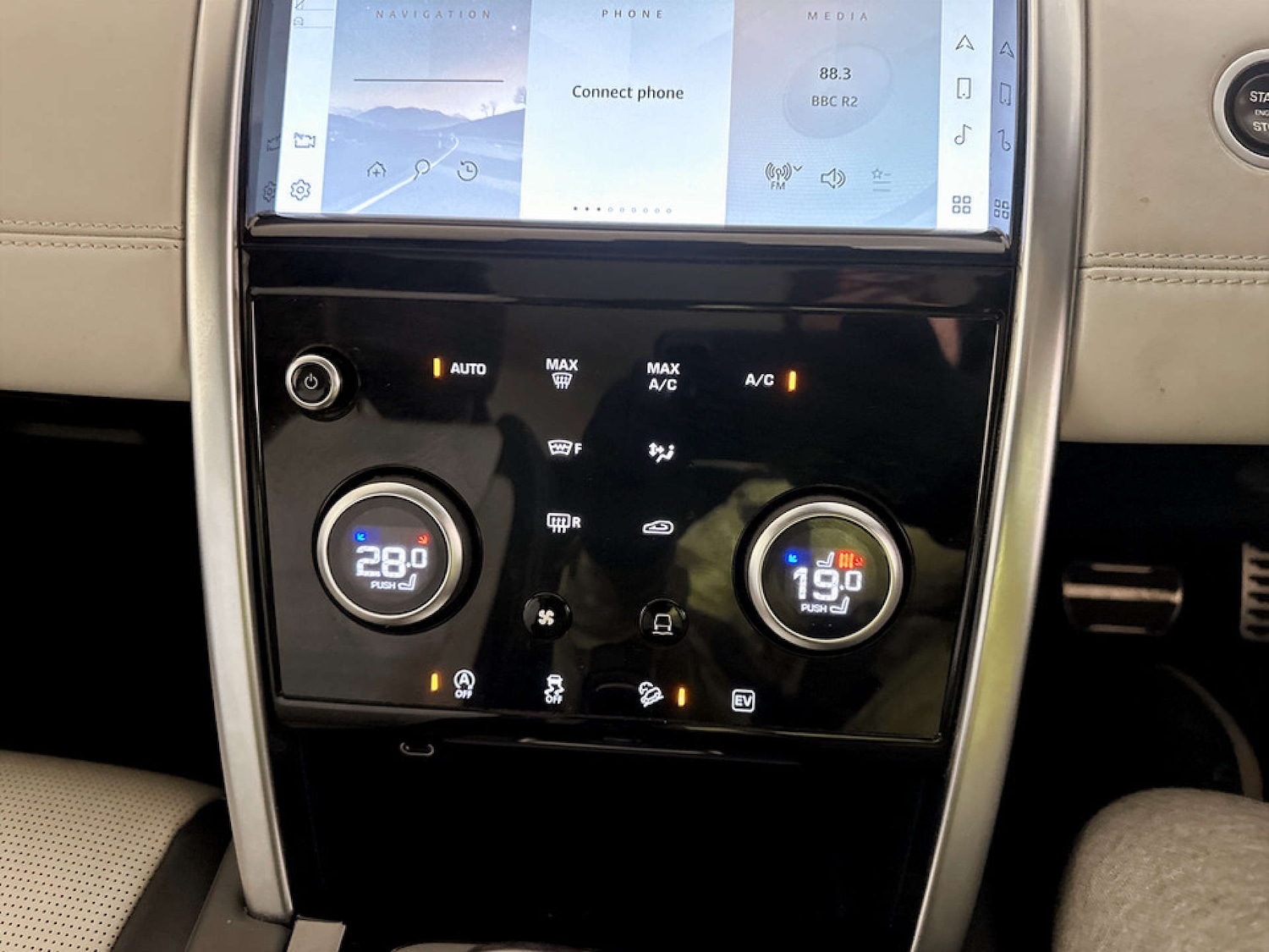 Used Land Rover Discovery Sport 2021 for sale - 77185263: Photo 24