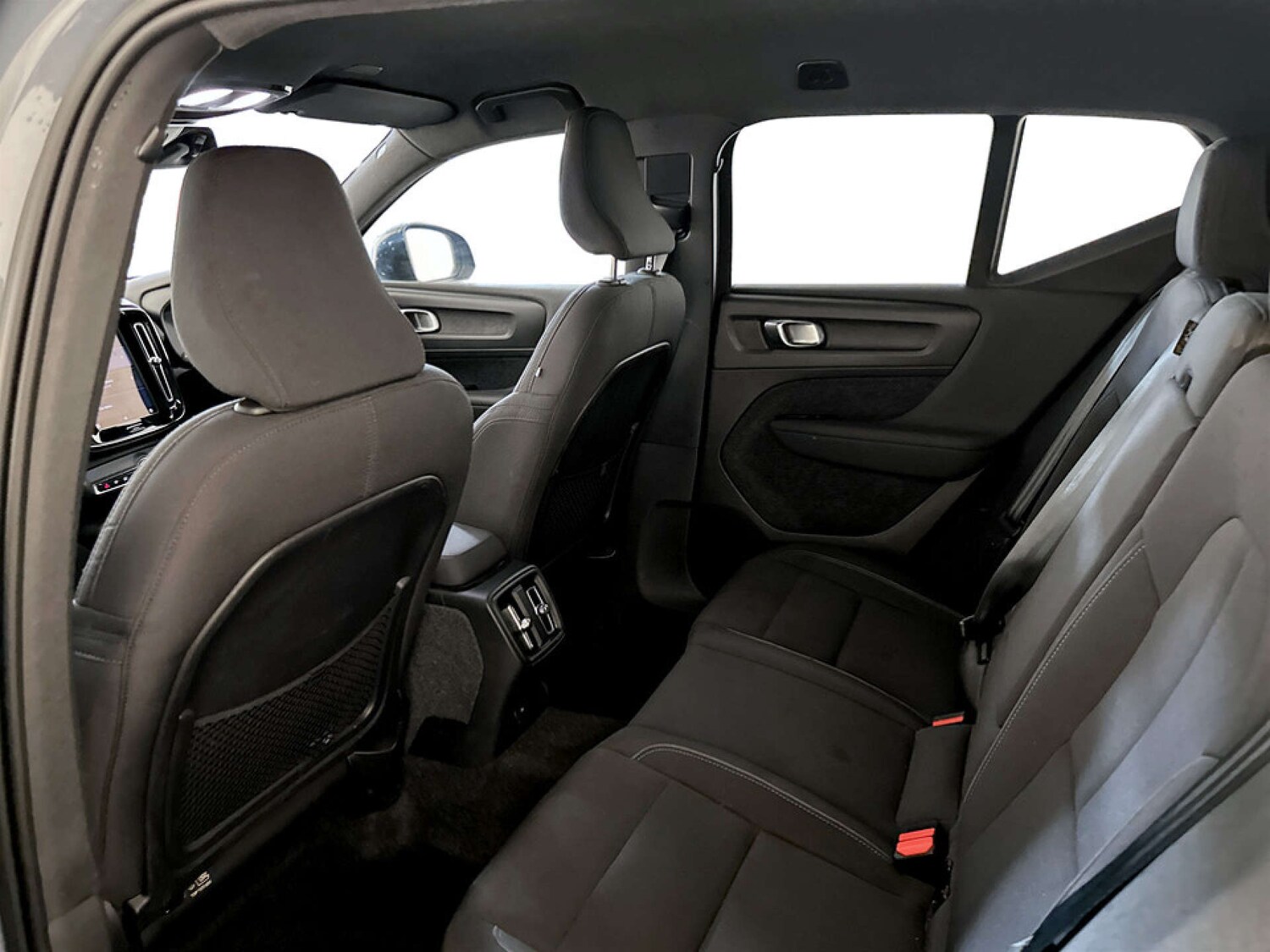 Used Volvo XC40 2023 for sale - 77745598: Photo 14