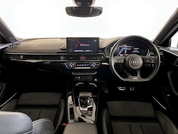 Used Audi A4 2021 for sale - 76703150: Photo