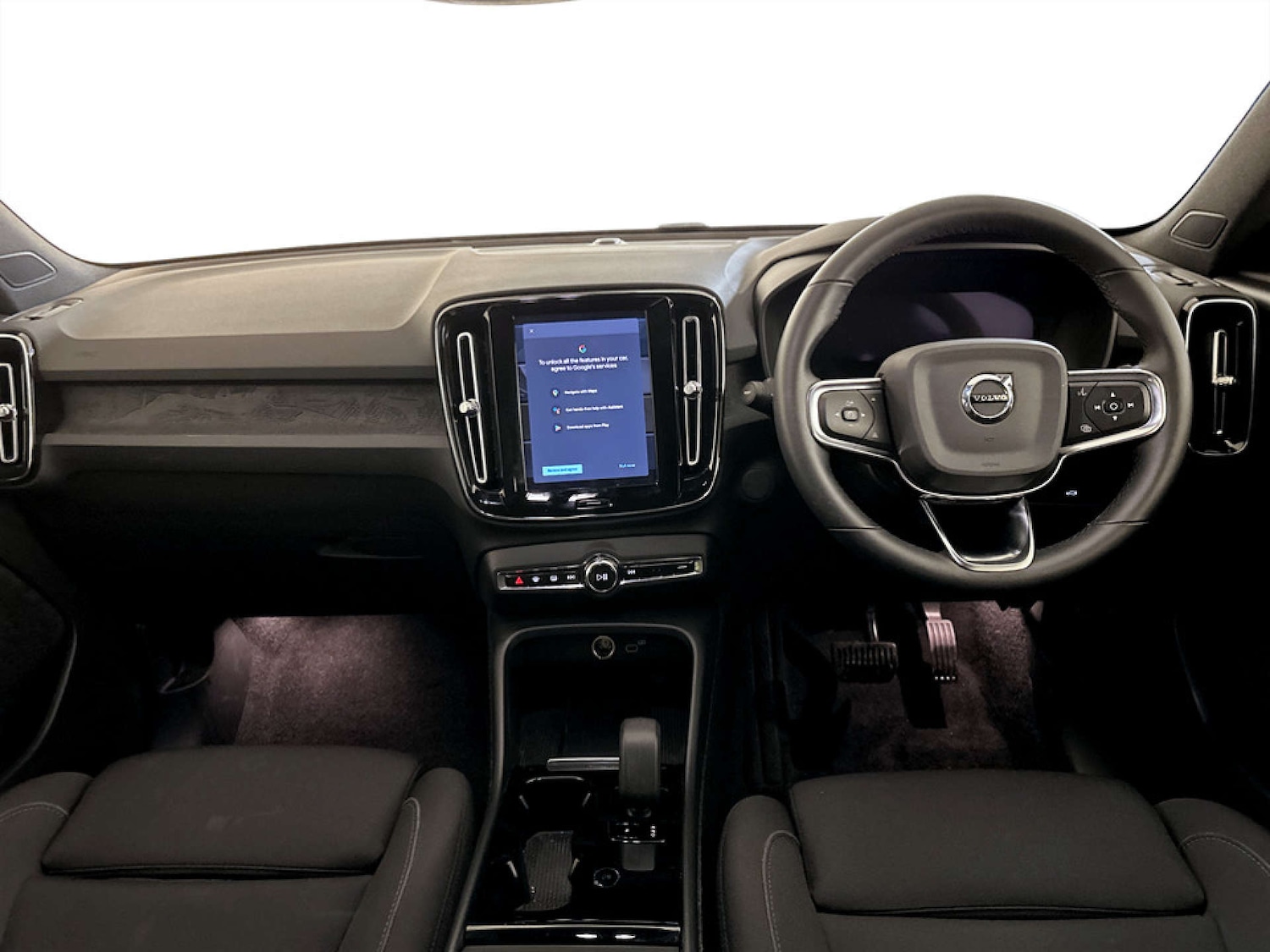 Used Volvo XC40 2022 for sale - 77409027: Photo 3