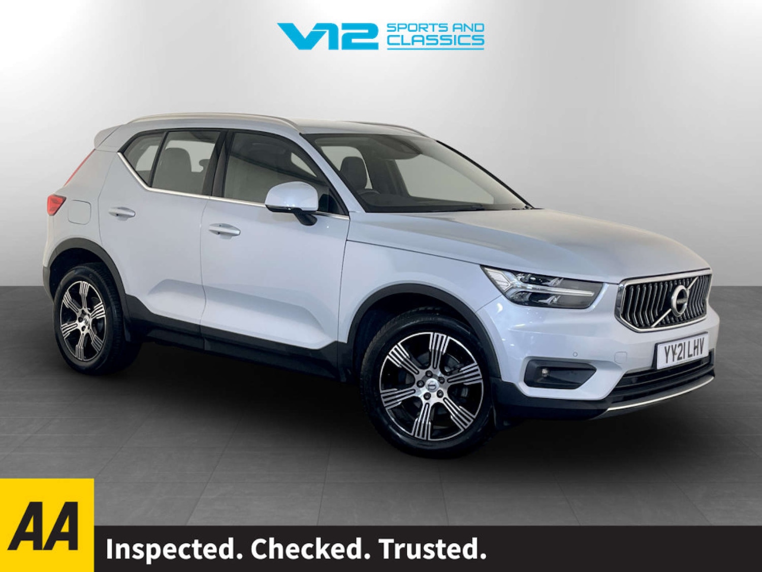 Used Volvo XC40 2021 for sale - 77185210: Photo 1