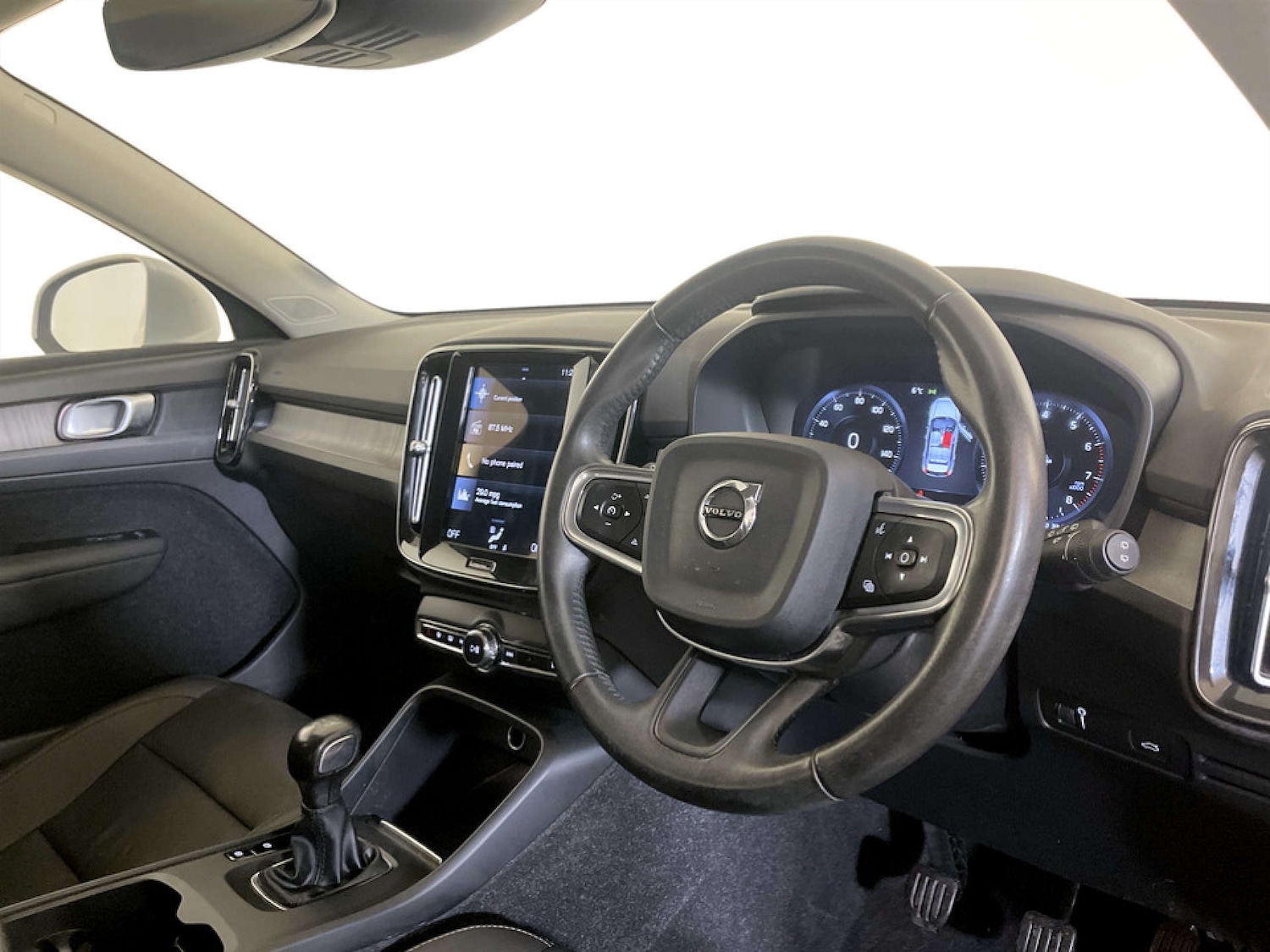 Used Volvo XC40 2021 for sale - 77185210: Photo 15