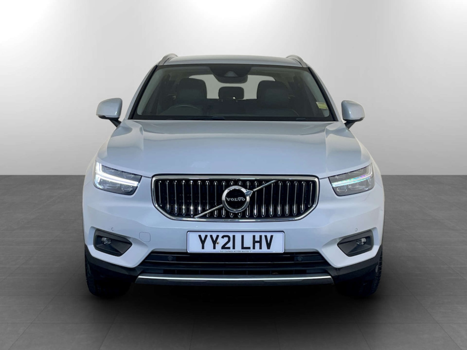 Used Volvo XC40 2021 for sale - 77185210: Photo 5