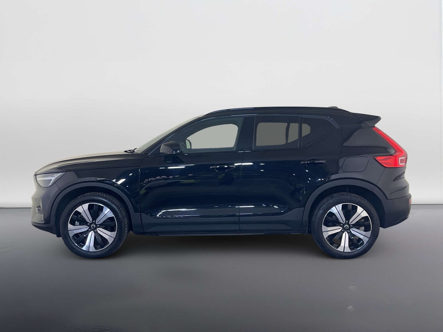 Used Volvo XC40 2022 for sale - 77847560: Photo 7