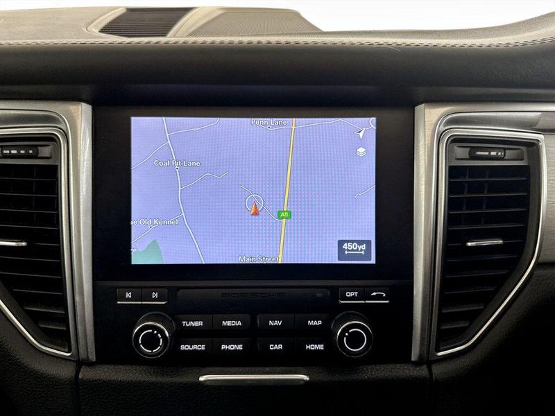 Used Porsche Macan 2017 for sale - 76710149: Photo 23