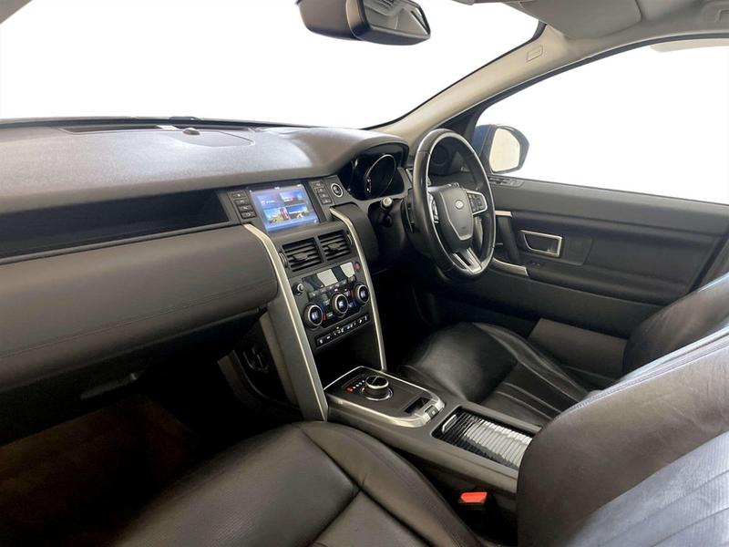 Used Land Rover Discovery Sport 2017 for sale - 77069060: Photo 12
