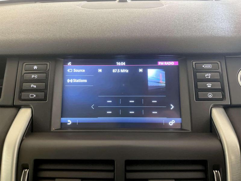 Used Land Rover Discovery Sport 2017 for sale - 77069060: Photo 22