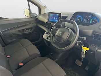 Used Peugeot Partner 2024 for sale - 79600598: Photo