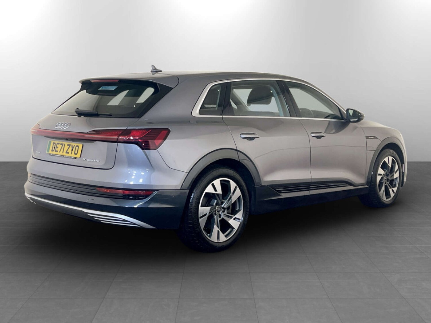Used Audi e-tron 2021 for sale - 77469950: Photo 10