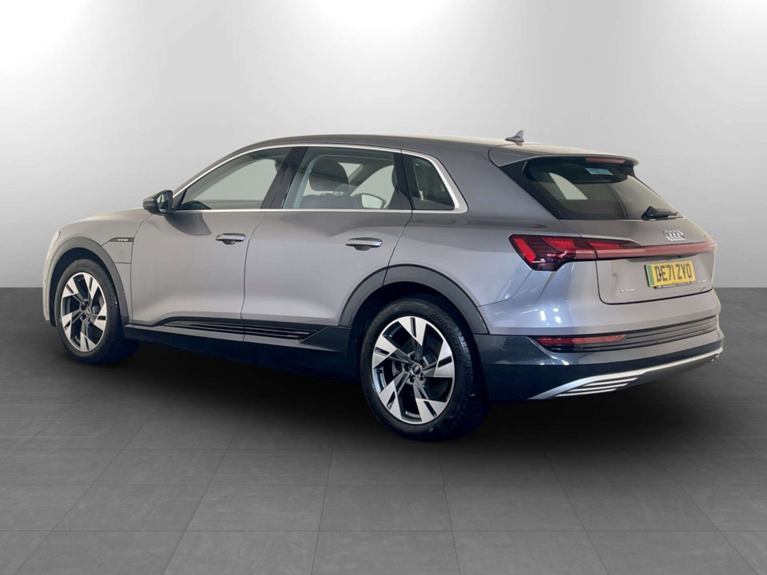 Used Audi e-tron 2021 for sale - 77469950: Photo 8