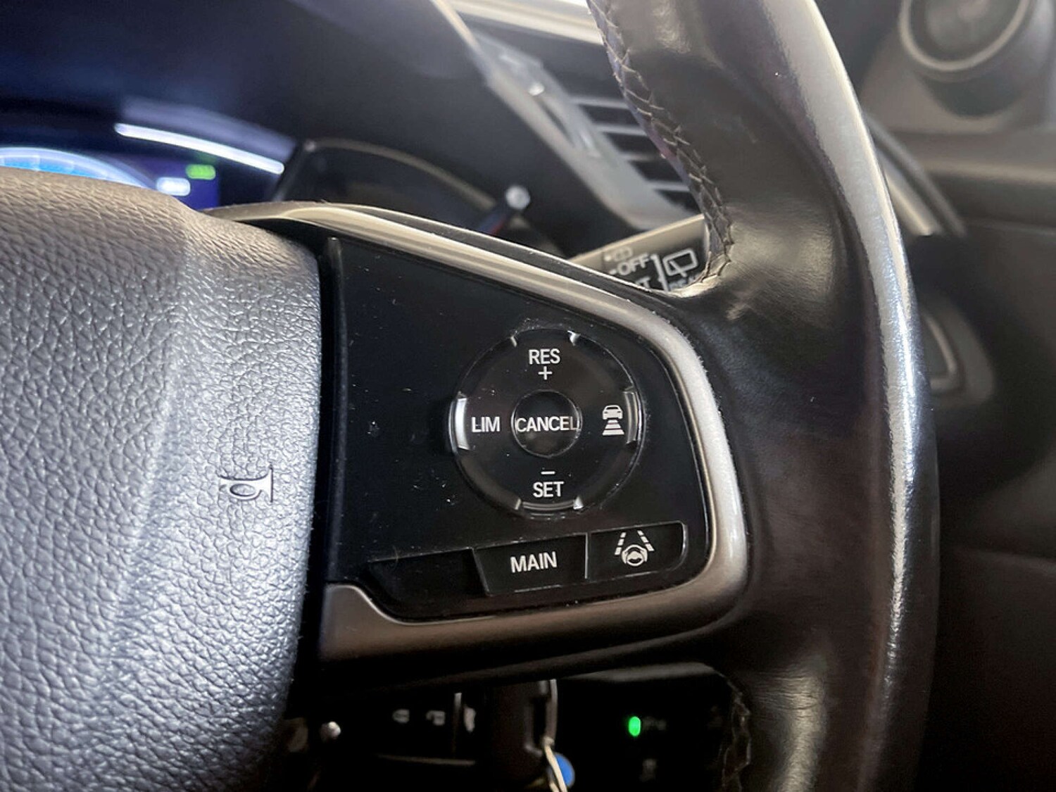 Used Honda Civic 2018 for sale - 77536225: Photo 20