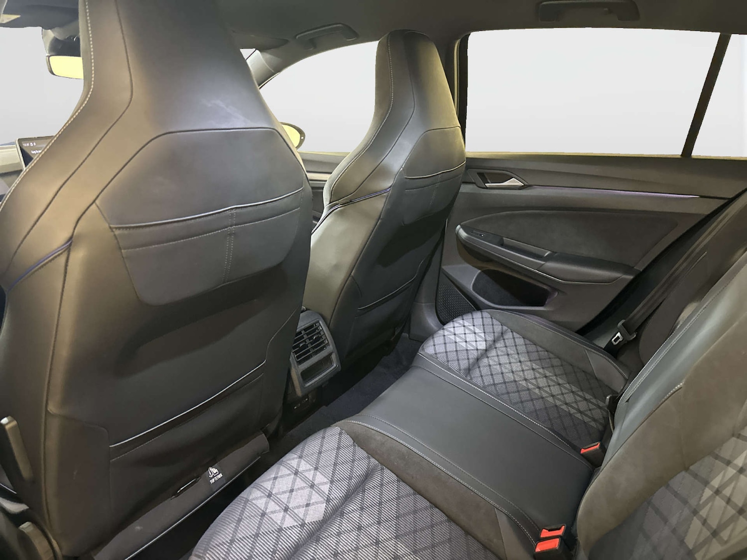 Used Volkswagen Golf 2024 for sale - 78111299: Photo 14