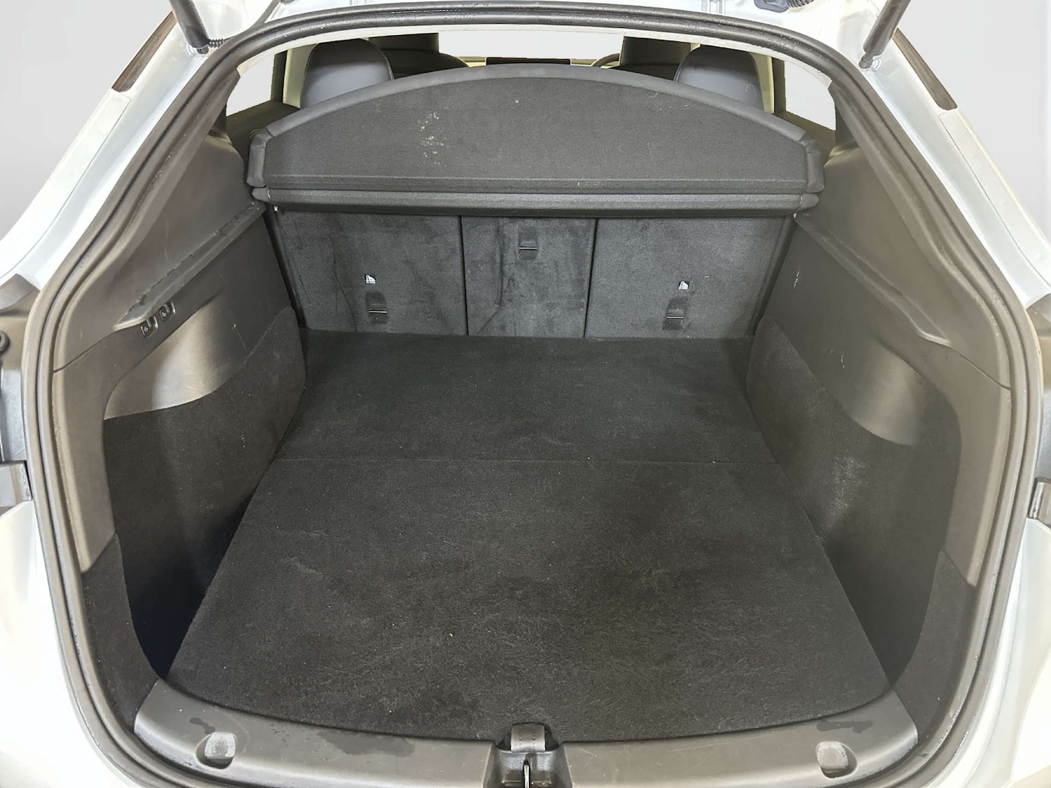 Used Tesla Model Y 2024 for sale - 77836308: Photo 15