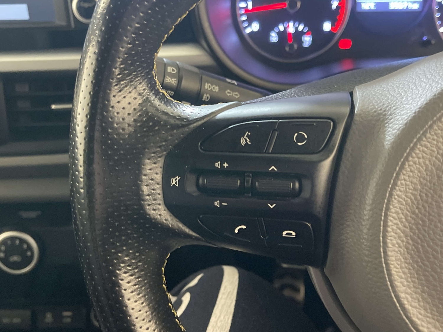 Used Kia Picanto 2018 for sale - 77989934: Photo 17