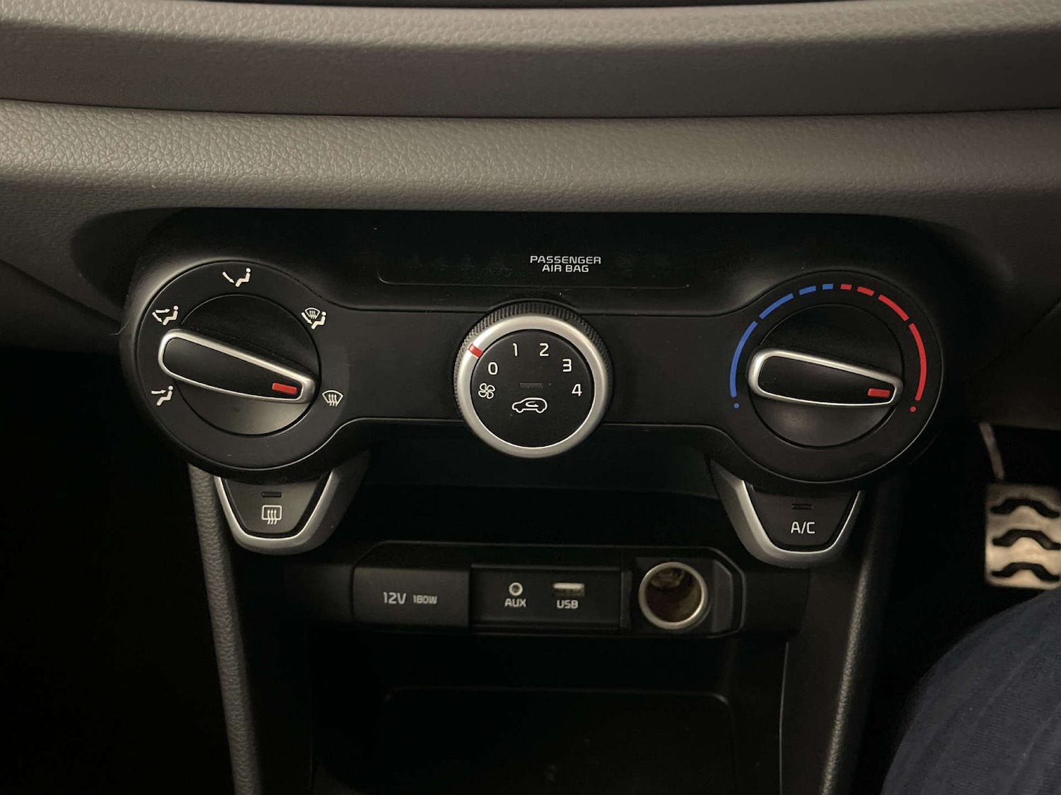 Used Kia Picanto 2018 for sale - 77989934: Photo 24