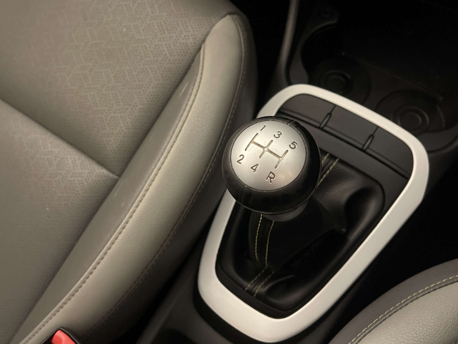 Used Kia Picanto 2018 for sale - 77989934: Photo 25