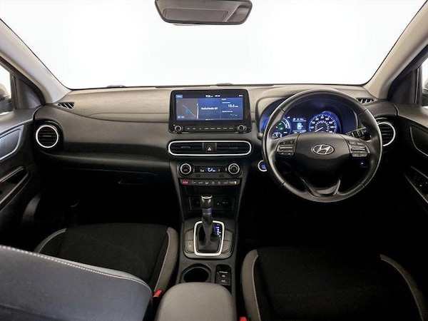 Used Hyundai KONA 2020 for sale - 76196447: Photo 3