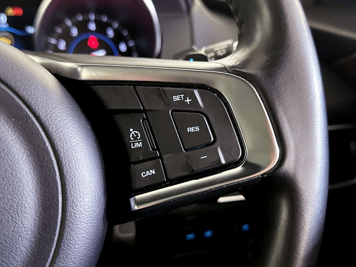 Used Jaguar F-Pace 2018 for sale - 77185072: Photo 19