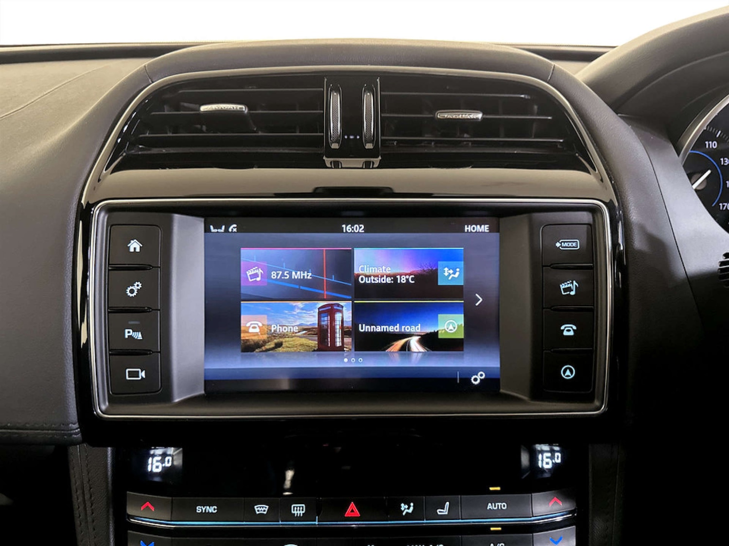 Used Jaguar F-Pace 2018 for sale - 77185072: Photo 22