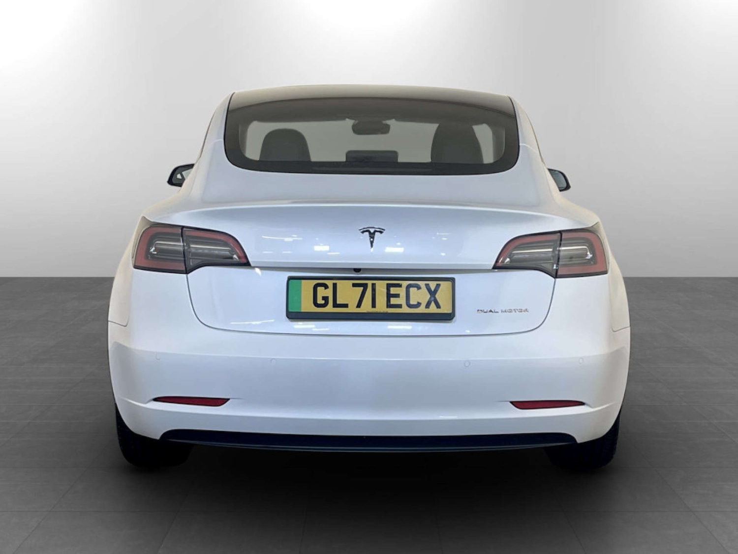 Used Tesla Model 3 2021 for sale - 77408965: Photo 8