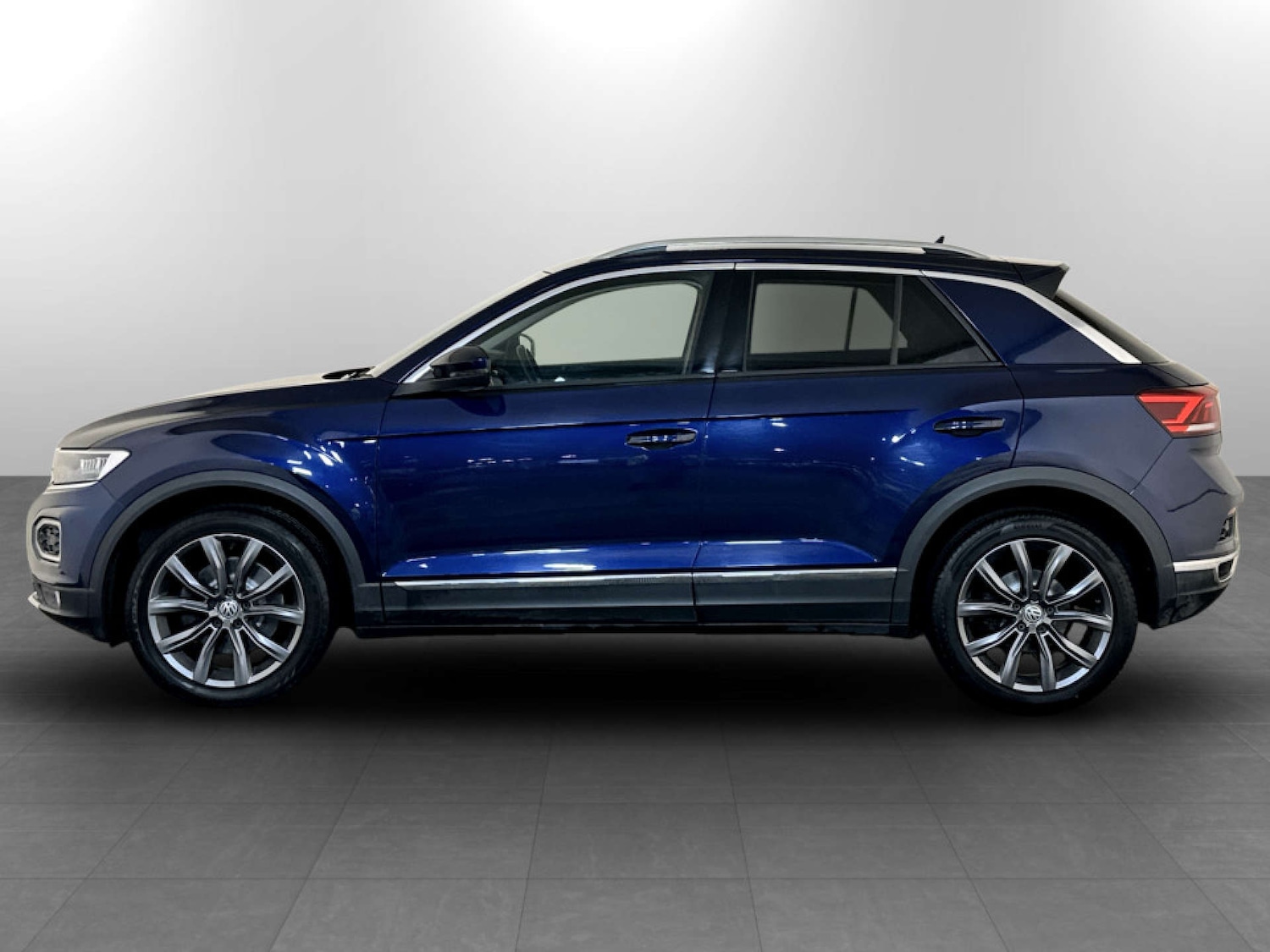 Used Volkswagen T-Roc 2018 for sale - 77408996: Photo 7