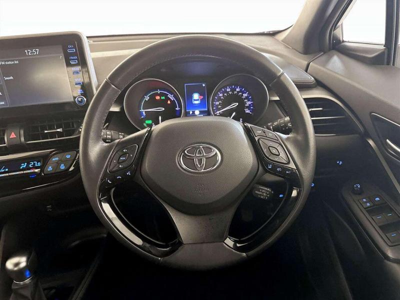 Used Toyota C-HR 2022 for sale - 76862439: Photo 16