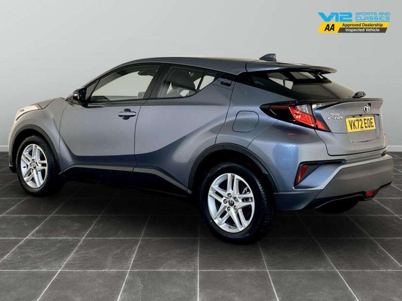 Used Toyota C-HR 2022 for sale - 76862439: Photo 8