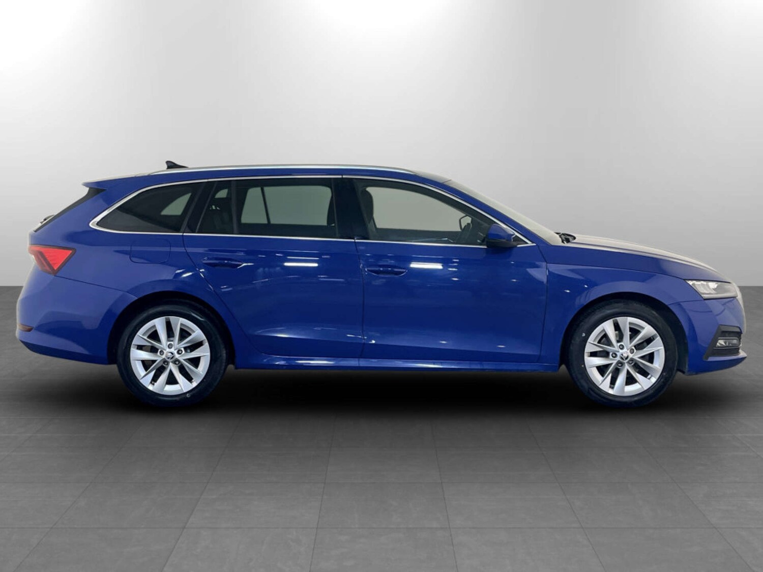 Used Skoda Octavia 2021 for sale - 77609395: Photo 11
